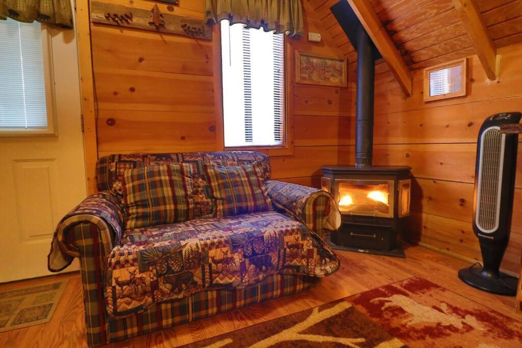 Cozy Cabin W/ Fireplace 3 Minutes To Helen! #2. Екстер'єр фото
