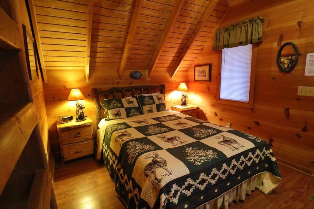 Cozy Cabin W/ Fireplace 3 Minutes To Helen! #2. Екстер'єр фото