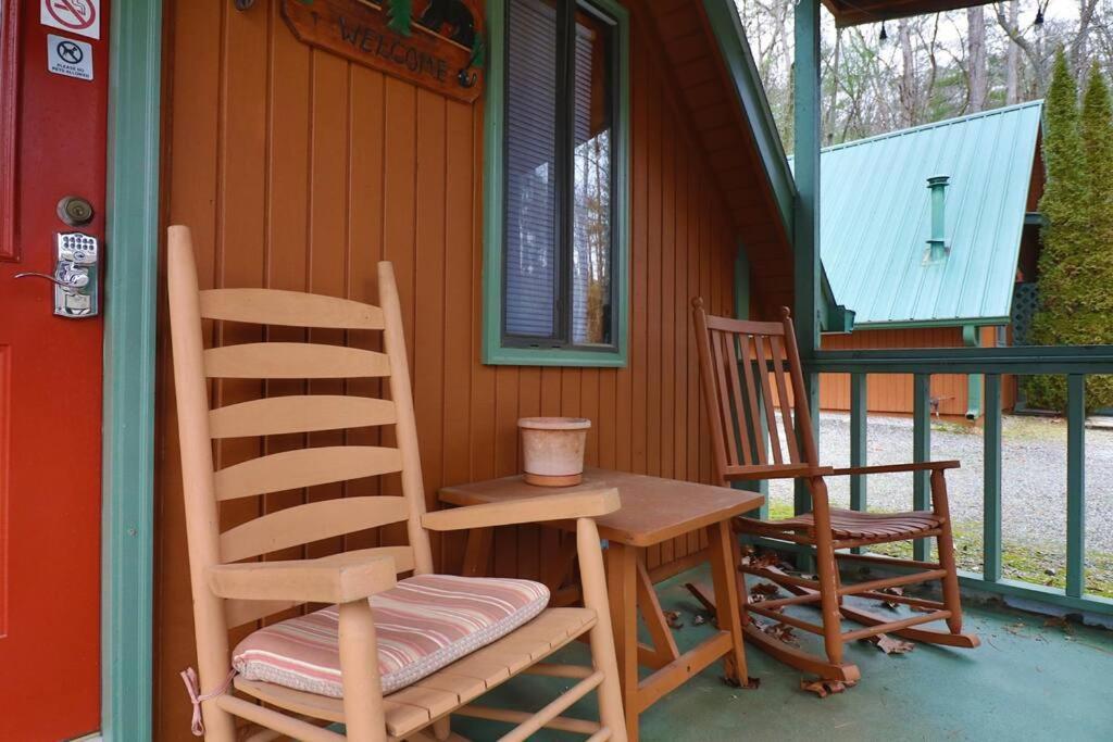 Cozy Cabin W/ Fireplace 3 Minutes To Helen! #2. Екстер'єр фото