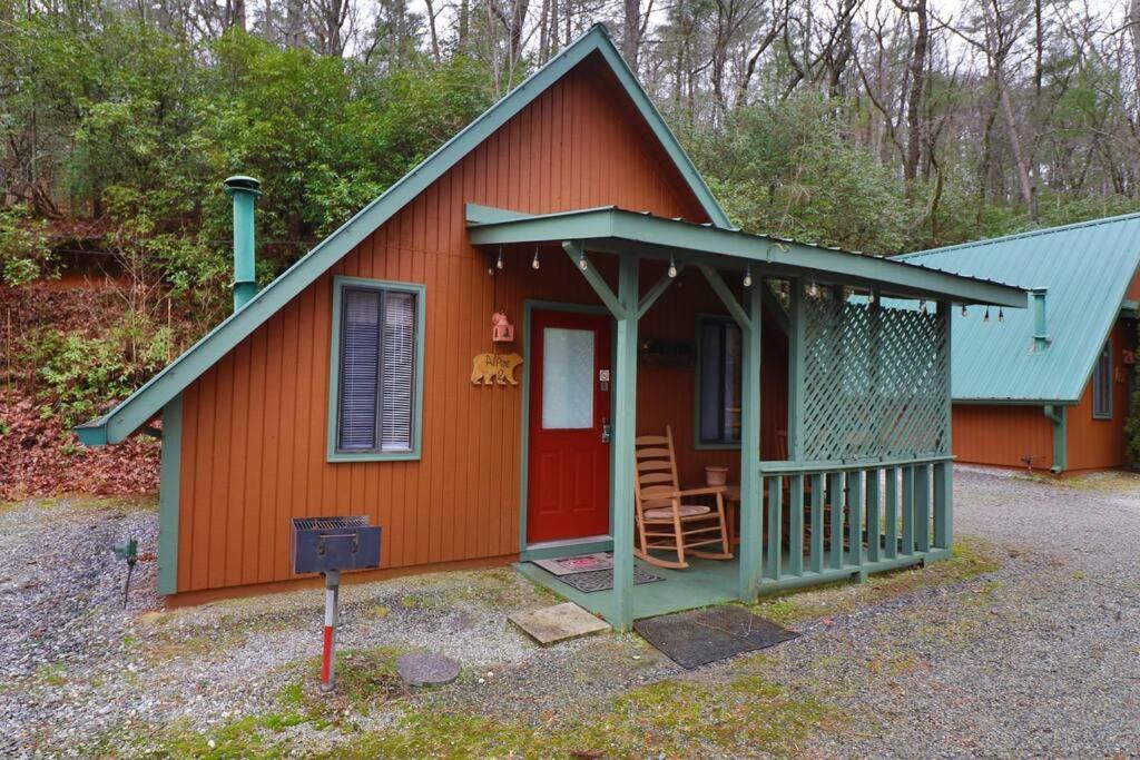 Cozy Cabin W/ Fireplace 3 Minutes To Helen! #2. Екстер'єр фото